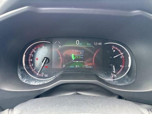 Used 2024 Toyota RAV4 XLE FWD image 10