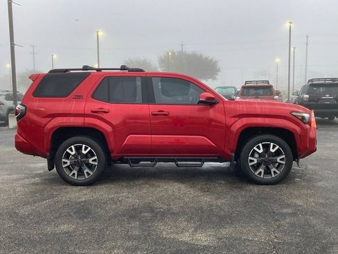 Used 2025 Toyota 4Runner TRD Sport Premium image 3