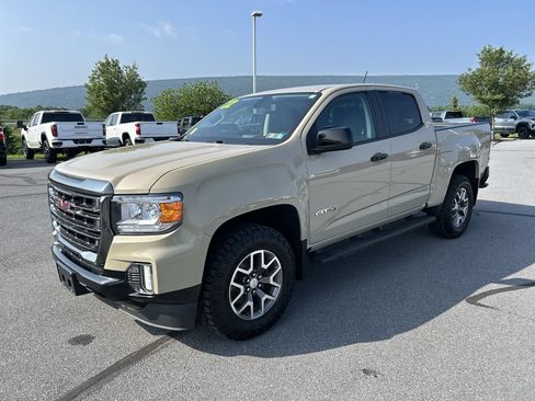 Used 2022 GMC Canyon AT4 AWD/4WD image 3