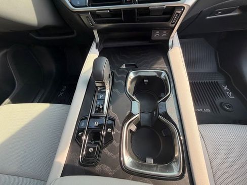 New 2026 Lexus RX 350h image 10