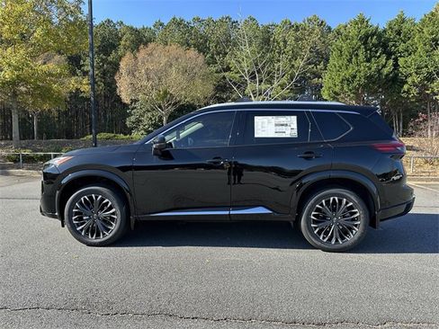 New 2026 Nissan Rogue Platinum image 5