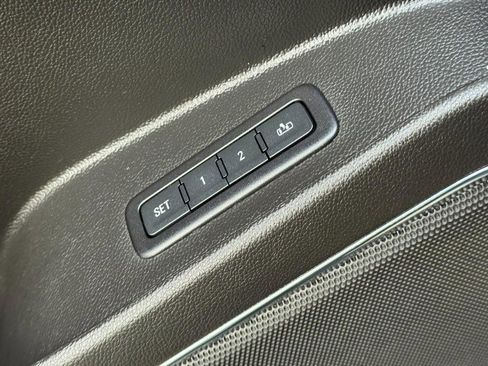 Used 2016 Chevrolet Tahoe LTZ image 26