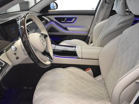 Used 2025 Mercedes-Benz S 580e 4MATIC Sedan image 22