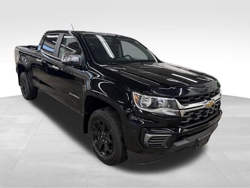 Used 2022 Chevrolet Colorado LT w/ Chrome Appearance Package AWD/4WD image 23
