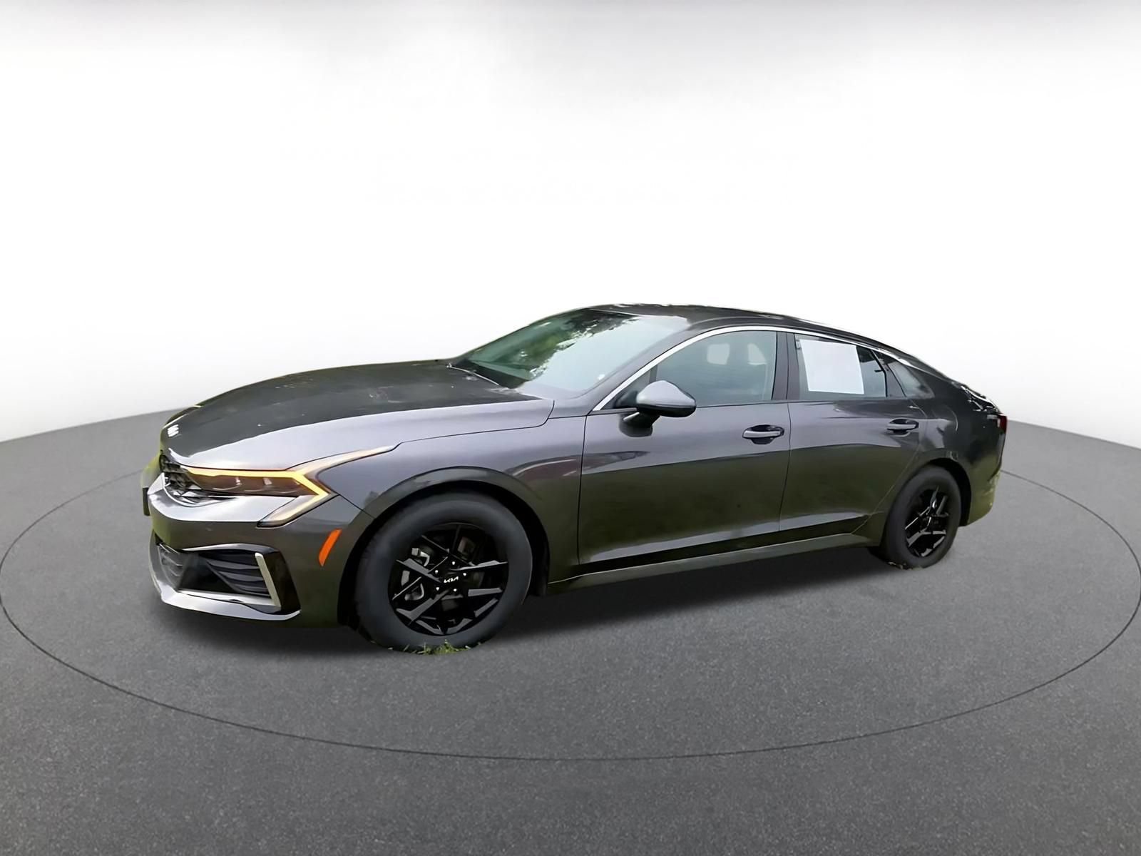 Used 2025 Kia K5 LXS FWD image 9