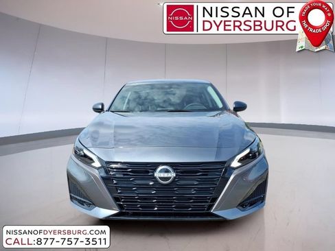 New 2025 Nissan Sentra SV w/ All-Weather Package FWD image 8