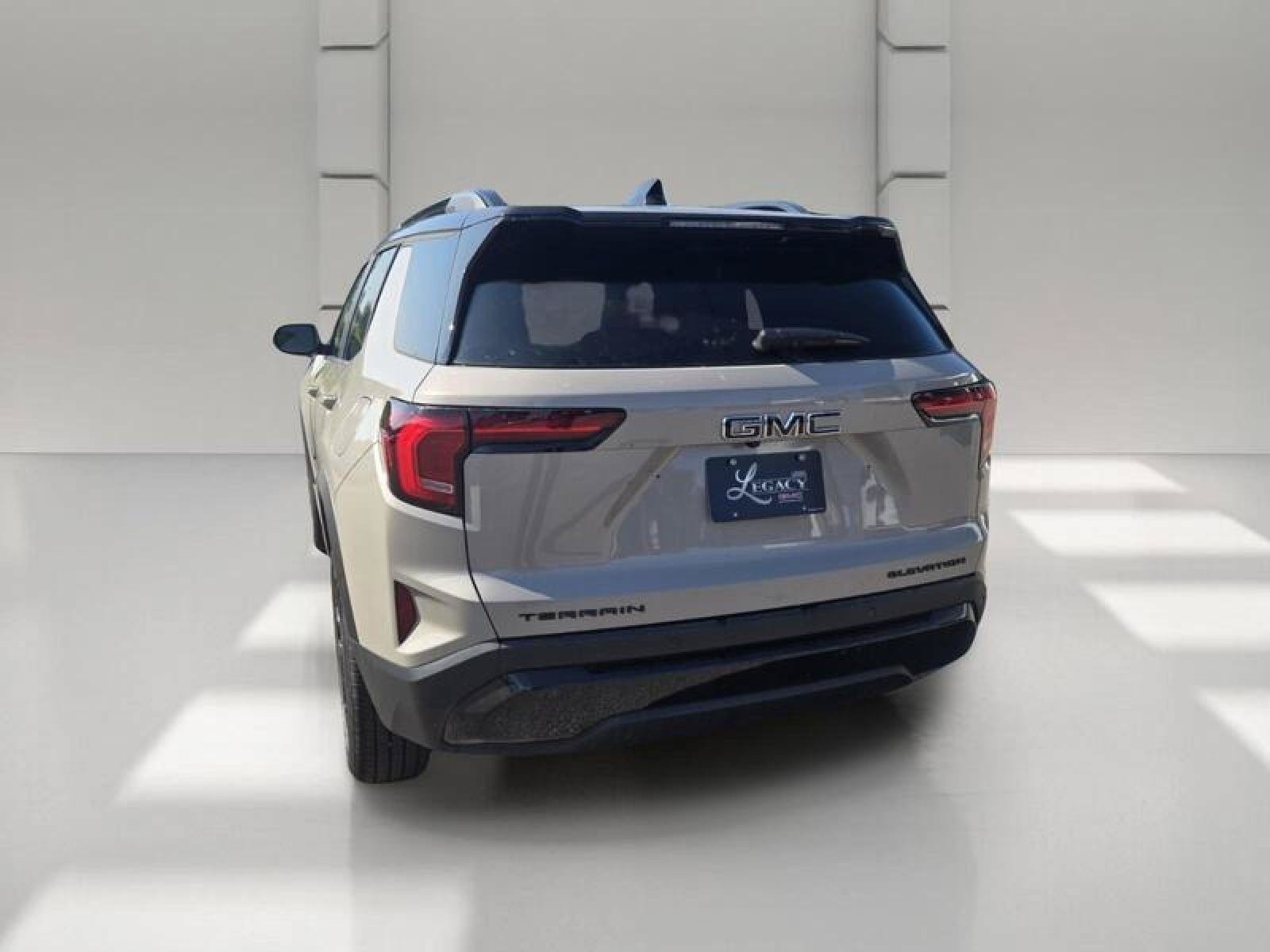 New 2027 GMC Terrain Elevation w/ Black Edition FWD image 5