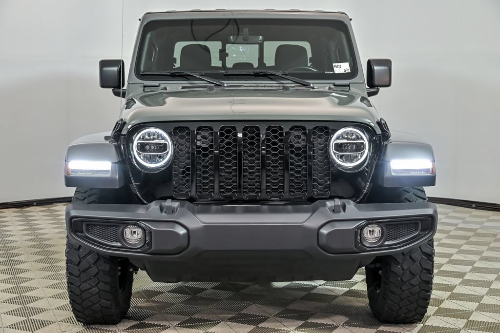 Used 2022 Jeep Gladiator Sport AWD/4WD image 4