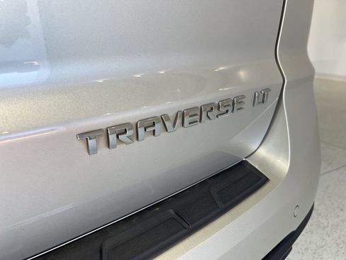 Used 2014 Chevrolet Traverse LT w/ All-Star Edition image 27