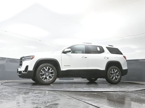 Used 2023 GMC Acadia SLT image 49