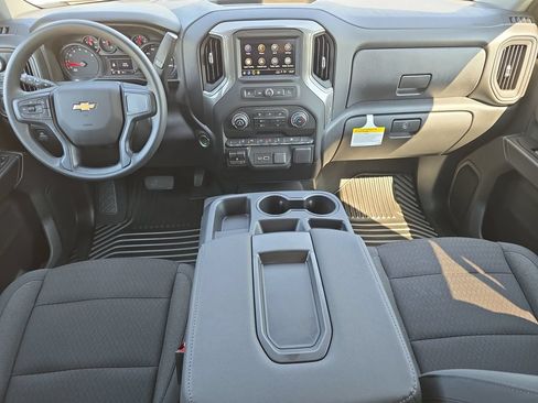 New 2026 Chevrolet Silverado 2500 Custom w/ Custom Value Package AWD/4WD image 9