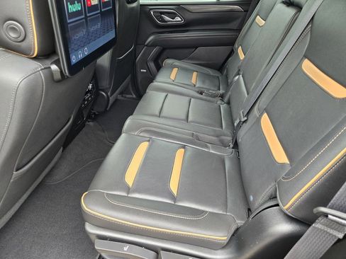 Used 2023 GMC Yukon AT4 AWD/4WD image 28