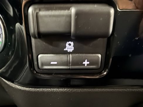 Certified 2024 GMC Sierra 2500 SLE w/ SLE Convenience Package AWD/4WD image 32