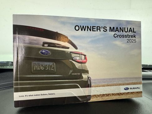 Certified 2025 Subaru Crosstrek 2.5i Limited w/ Popular Package #4A AWD/4WD image 34