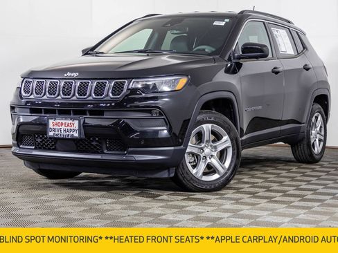Used 2023 Jeep Compass Latitude w/ Convenience Group AWD/4WD image 2