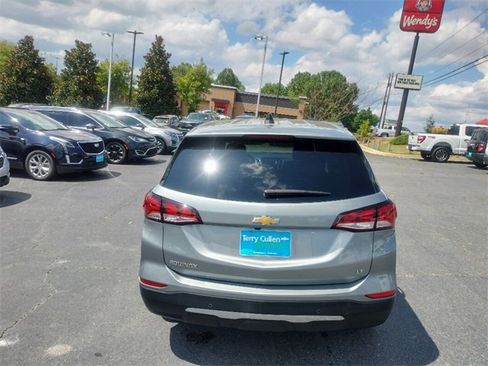Used 2024 Chevrolet Equinox LT w/ LPO, Floor Liner Package image 6
