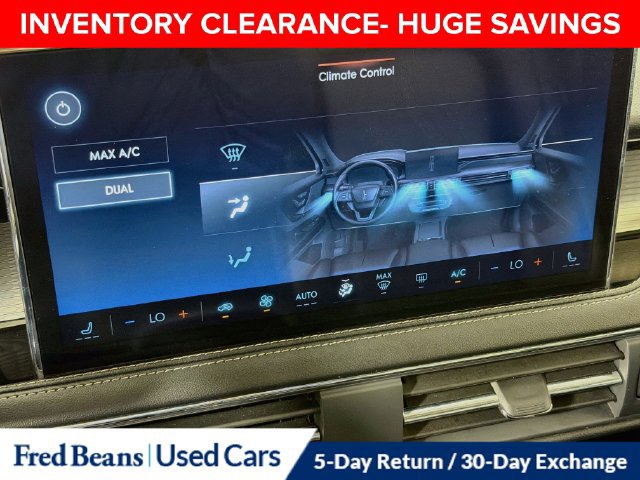 Used 2023 Lincoln Corsair AWD image 23