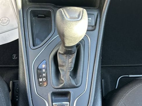 Used 2020 Jeep Cherokee Latitude image 21