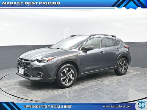 Used 2024 Subaru Crosstrek 2.0i Premium image 1