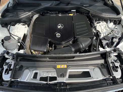 Used 2026 Mercedes-Benz GLC 300 4MATIC image 36