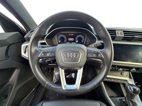 Used 2022 Audi Q3 2.0T Premium w/ Convenience Package image 12