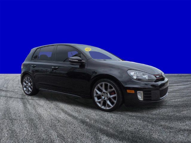 Used 2014 Volkswagen GTI Wolfsburg Edition FWD image 2