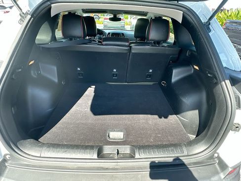 Used 2021 Jeep Cherokee Latitude Plus image 31