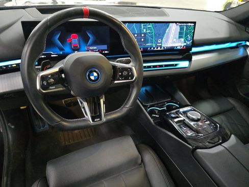 Used 2024 BMW i5 M60 w/ Premium Package AWD/4WD image 10