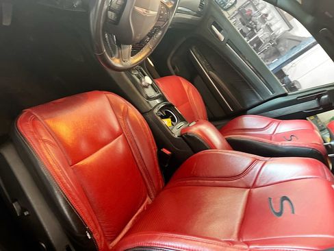 Used 2021 Chrysler 300 S w/ S Model Appearance Package image 20