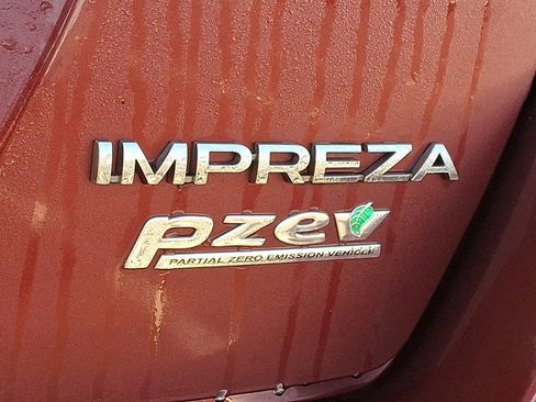 Used 2015 Subaru Impreza 2.0i image 10