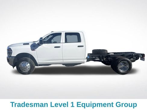 New 2026 RAM 3500 Tradesman w/ Chrome Appearance Group AWD/4WD image 3