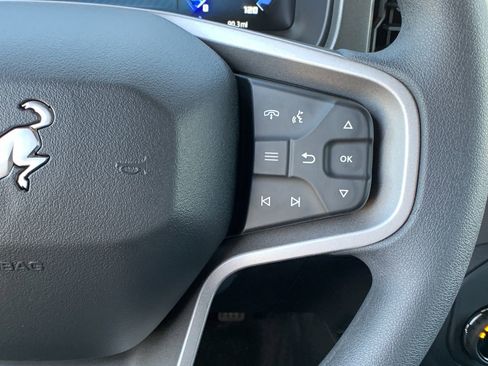 New 2025 Ford Bronco 4-Door image 29