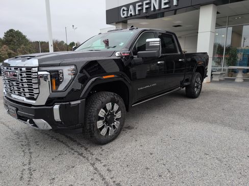 New 2026 GMC Sierra 2500 Denali w/ Denali Reserve Package image 1