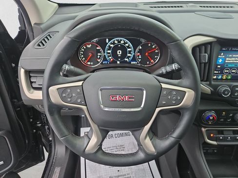 Used 2023 GMC Terrain Denali w/ Denali Premium Package image 13