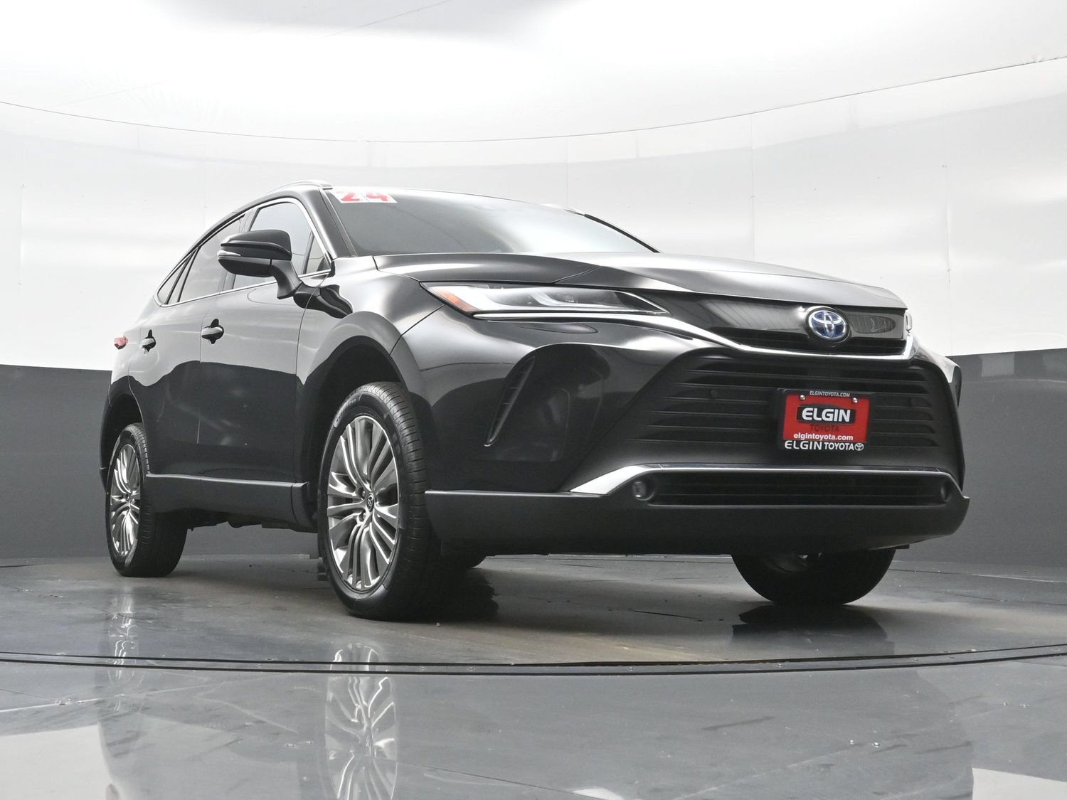 Used 2024 Toyota Venza XLE AWD/4WD image 27
