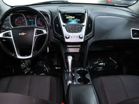 Used 2014 Chevrolet Equinox LT image 2