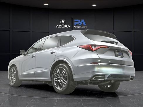 Used 2025 Acura MDX SH-AWD w/ Advance Package image 32