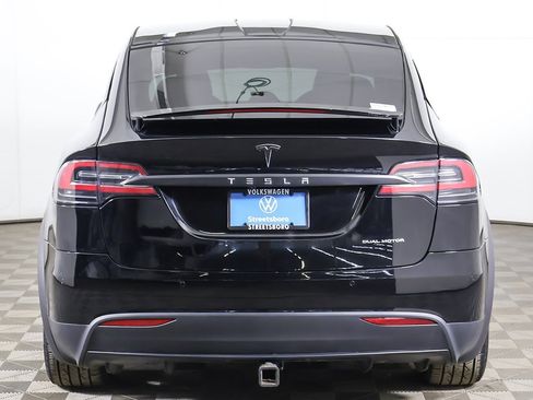 Used 2020 Tesla Model X Long Range image 12