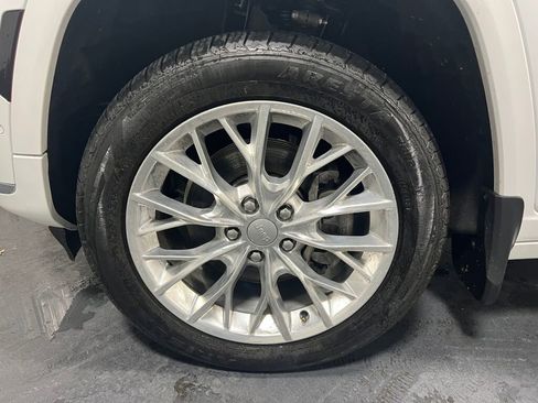 Used 2021 Jeep Grand Cherokee L Summit w/ Advanced Protech Group IV image 26