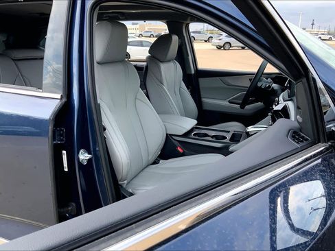 Used 2026 Acura MDX FWD w/ Technology Package image 8