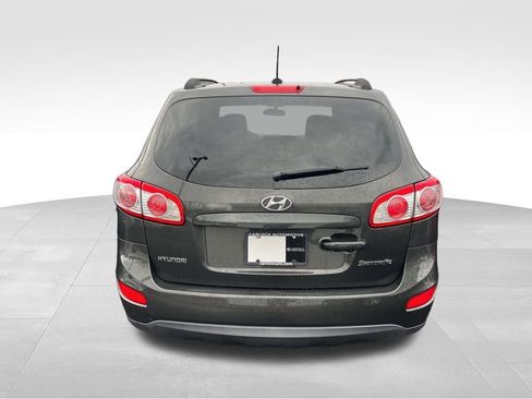 Used 2011 Hyundai Santa Fe GLS image 5