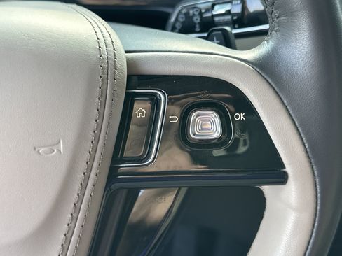 Used 2022 Lincoln Aviator Reserve w/ Equipment Group 201A image 29