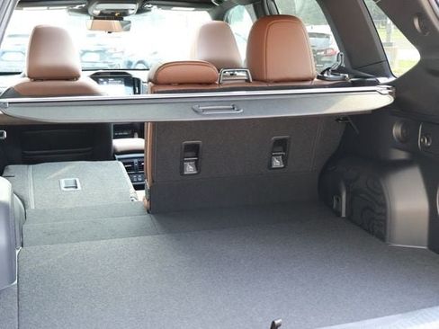 New 2026 Subaru Forester Touring AWD/4WD image 17