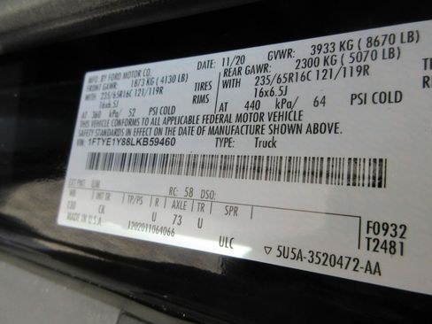 Used 2020 Ford Transit 150 Low Roof RWD image 30