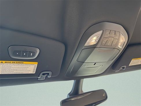 New 2026 Chrysler Pacifica Select w/ S Appearance Package image 18