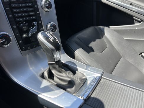 Used 2018 Volvo S60 T5 Inscription FWD image 26