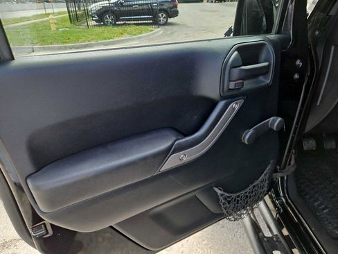 Used 2011 Jeep Wrangler Sport image 9