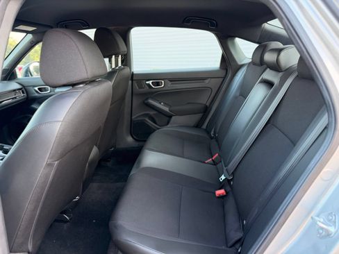 Used 2025 Honda Civic Sport image 17