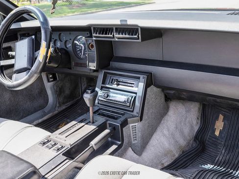 Used 1989 Chevrolet Camaro LT RWD image 37