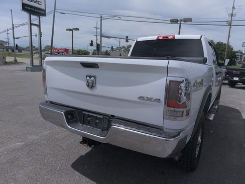 Used 2018 RAM 2500 Tradesman w/ Chrome Appearance Group AWD/4WD image 15